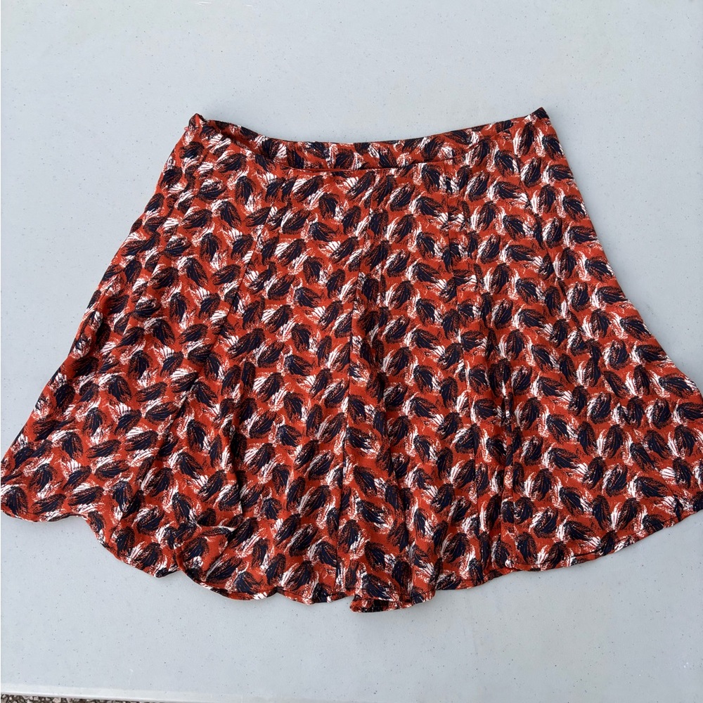 The perfect fall skirt